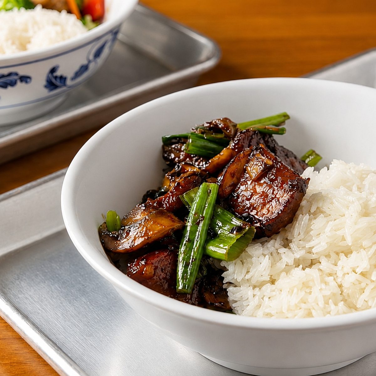 Glazed Beef. Crispy Noodles. Wok Everything.